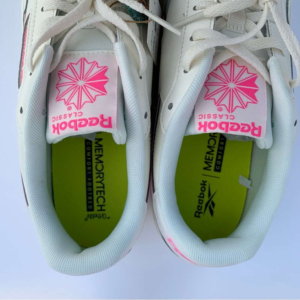 Reebok CLUB MEMT BOLD 2 MEMORY TECH  GX0318 Tennis Sneakers Women FTWwhite Sz 11 - Picture 11 of 15